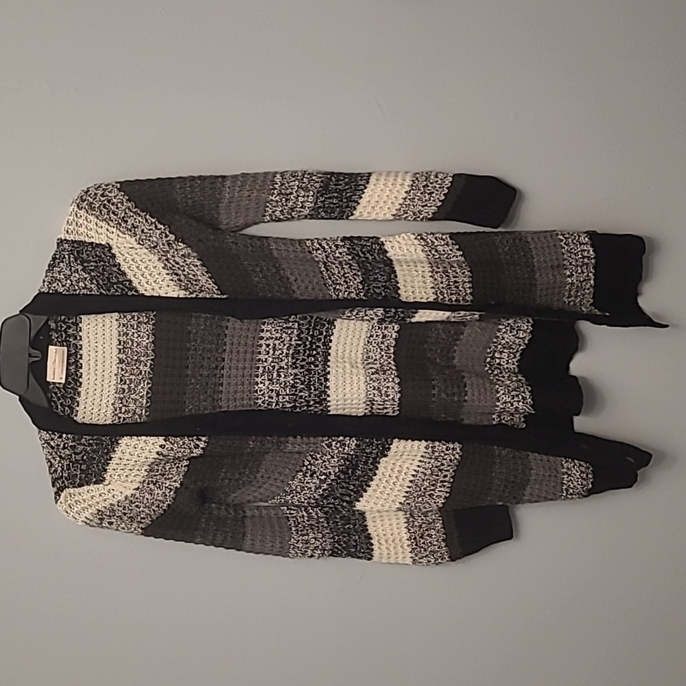 Women button-up cardigan
